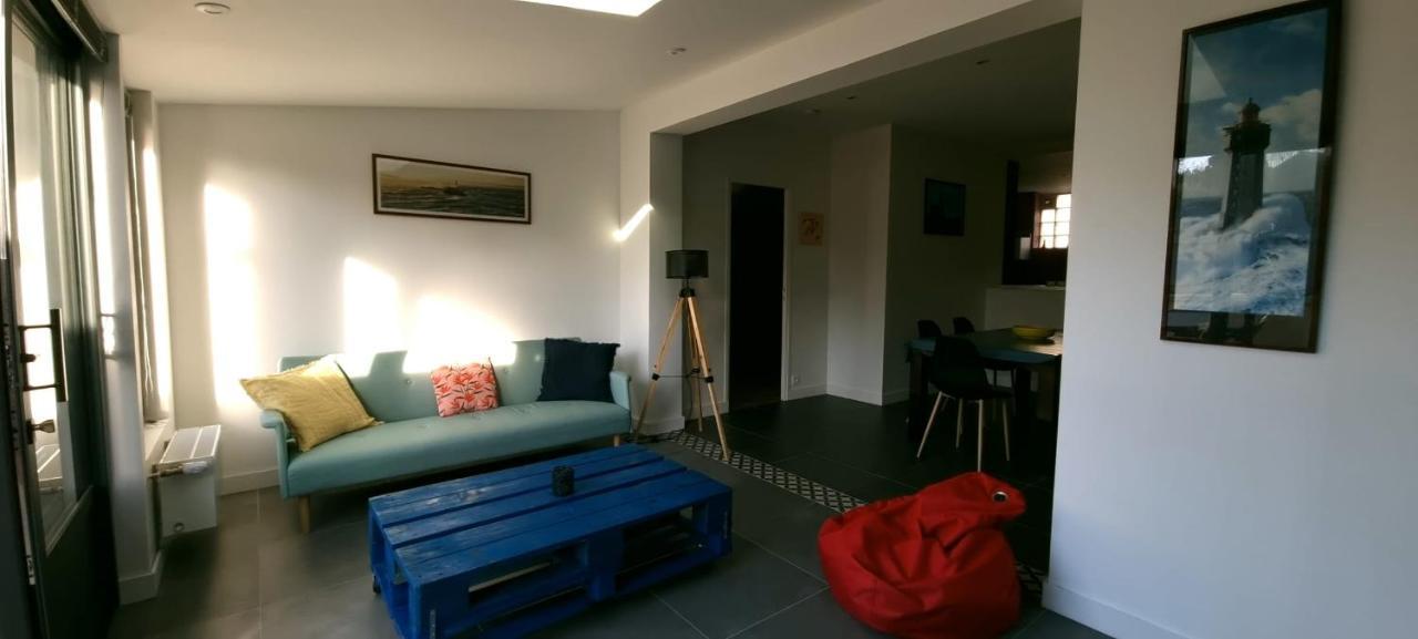 House With Terrace Near The Beach ディナール エクステリア 写真